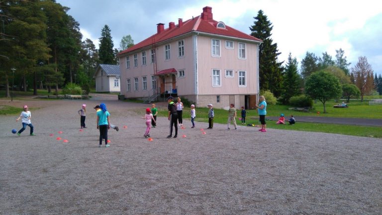 Mustanojan koulu Pöytyä Mustanojan koulu