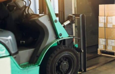 Työkoneala vähentää päästöjään – yritysten sitoumukset kirittävät tavoitteita