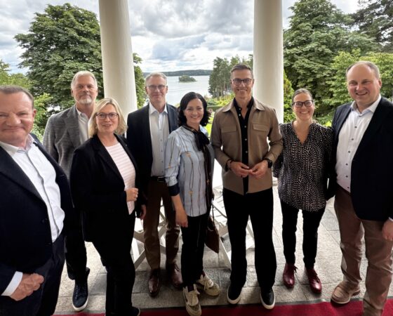Presidentti Stubb vieraili Paraisilla – huolenaiheena Saaristomeren tila